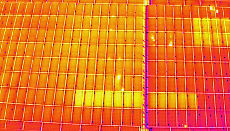 PV Anlagen Inspektion mit XT2 Wärmebildkamera